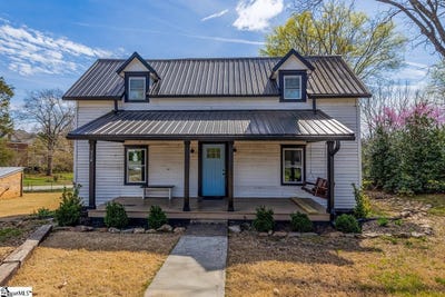 /international/us/314-depot-street-campobello-sc-110107198690/
