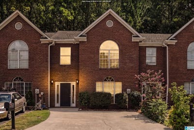 /international/us/449-cambrian-ridge-trail-pelham-al-110119793887/