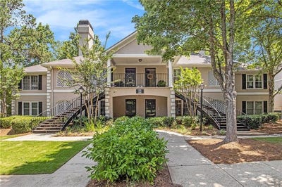 /international/us/205-peachtree-forest-terrace-peachtree-corners-ga-110100456576/