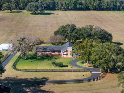 /international/us/10880-nw-160th-avenue-morriston-fl-110104901353/
