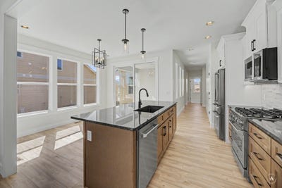 /international/us/2921-travis-avenue-helena-mt-110107895136/