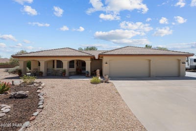 /international/us/245-n-aztec-trail-wickenburg-az-110101103050/?lang=en