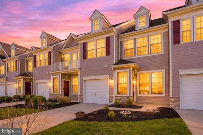 /international/us/205-saint-andrews-drive-cape-may-court-house-nj-110107210168/