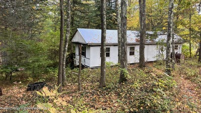/international/us/407-swartekill-road-highland-ny-110103068019/