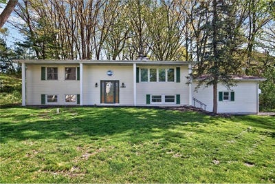 /international/us/11860-sunnybrook-road-eden-prairie-mn-110107378923/