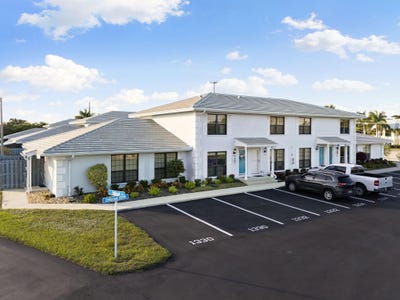 /international/us/1332-delbrook-n-marco-island-fl-110104272563/