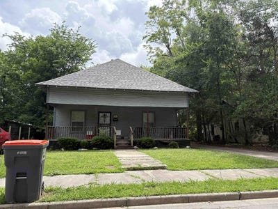 /international/us/1705-chestnut-street-pine-bluff-ar-110108343051/