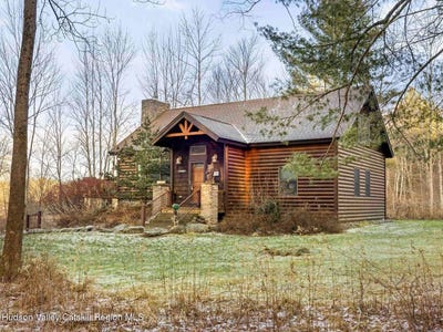 /international/us/83-lawrence-road-jewett-ny-110104519716/