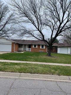 /international/us/2021-devoe-drive-lincoln-ne-110107242189/