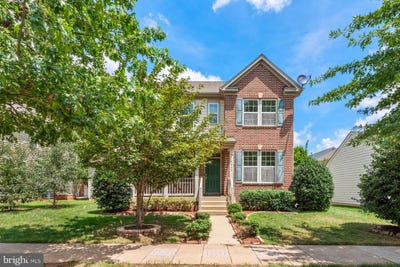 /international/us/9939-lake-jackson-drive-manassas-va-110101340133/?lang=en