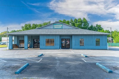 /international/us/5129-dogwood-drive-milton-fl-110099152084/