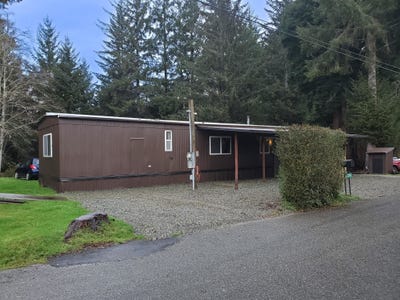 /international/us/2150-malone-crescent-city-ca-110081599645/