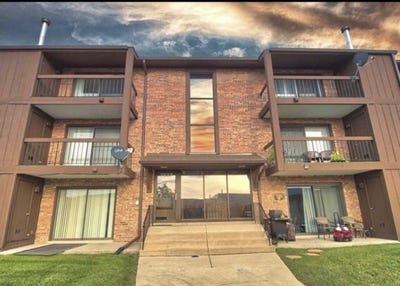 /international/us/7537-175th-street-tinley-park-il-110103674643/