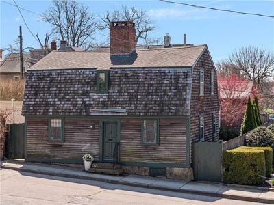 /international/us/27-william-street-newport-ri-110107850137/