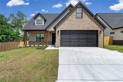 /international/us/2333-w-seminole-drive-rogers-ar-110102498418/