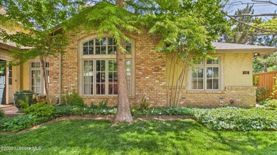 /international/us/4501-19th-street-lubbock-tx-110099402370/