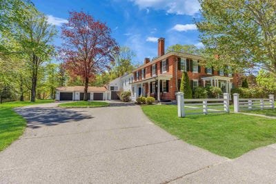 /international/us/117-boston-post-road-amherst-nh-110107997039/