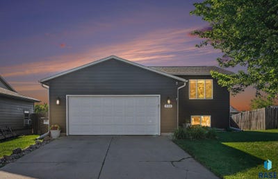/international/us/516-s-wheatland-ave-sioux-falls-sd-110108794055/