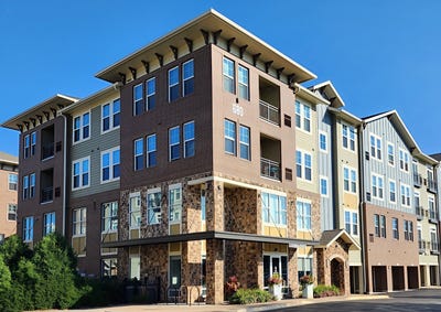 /international/us/680-e-algonquin-road-schaumburg-il-110107223814/