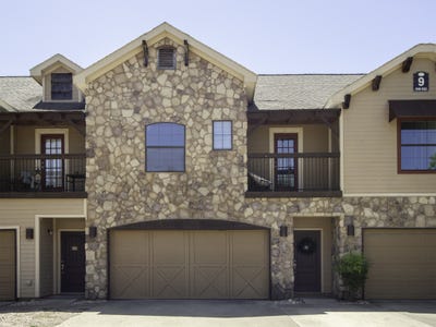 /international/us/2410-s-2nd-street-waco-tx-110109316397/