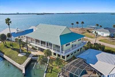 /international/us/1905-mississippi-avenue-englewood-fl-110120056125/