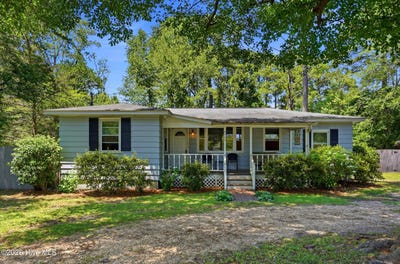 /international/us/4129-lake-avenue-wilmington-nc-110108540947/