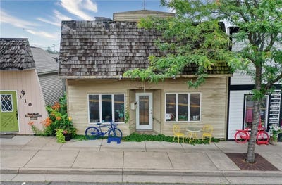 /international/us/208-n-cascade-street-osceola-wi-110103738092/