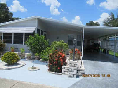 /international/us/5923-jessup-drive-zephyrhills-fl-110101238610/