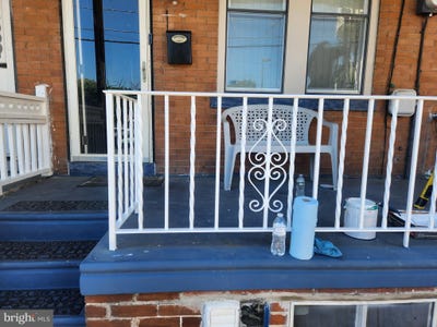 /international/us/1168-everett-street-camden-nj-110098679158/