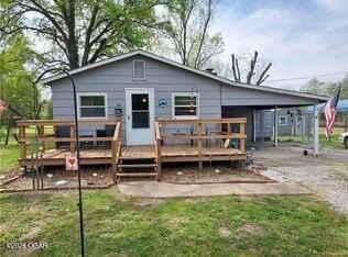 /international/us/211-w-maple-street-liberal-mo-110108218234/