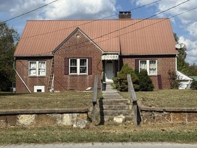 /international/us/112-w-williamsburg-street-whitley-city-ky-110120410974/