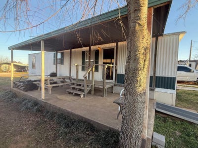 /international/us/641-sky-camp-loop-graford-tx-110104556198/