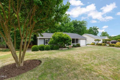 /international/us/1303-castalia-drive-cary-nc-110107841573/