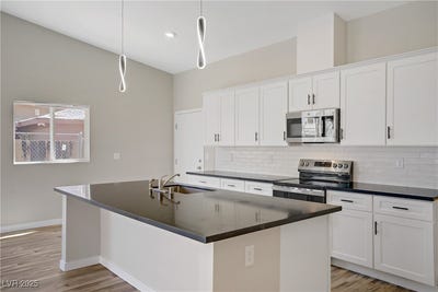 /international/us/2130-revere-street-north-las-vegas-nv-110101054987/?lang=zh-tw