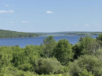 /international/us/431-houlton-road-island-falls-me-110097112474/?lang=es