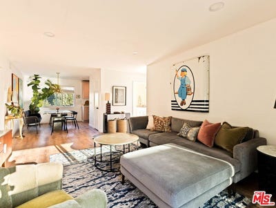 /international/us/3015-division-st-los-angeles-ca-110105052047/