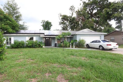 /international/us/1009-shangri-la-drive-seffner-fl-110101400239/
