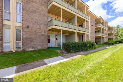 /international/us/7209-donnell-place-district-heights-md-110107308175/