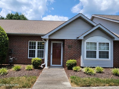 /international/us/715-cedar-lane-knoxville-tn-110100744954/