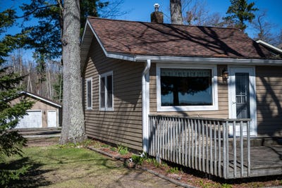 /international/us/10382n-white-bear-ave-hayward-wi-110108009421/