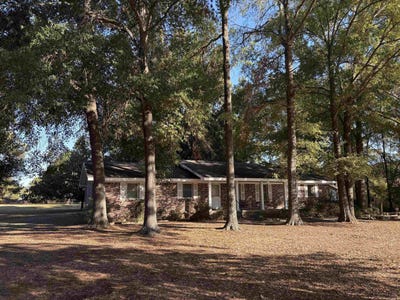 /international/us/1024-salem-road-conway-ar-110120692764/
