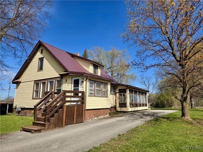 /international/us/11343-slade-road-ridgeway-ny-110099480666/