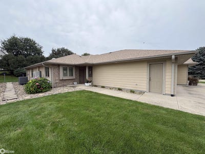 /international/us/315-ne-16th-avenue-hampton-ia-110110368221/