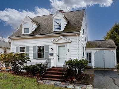 /international/us/9-hillside-terrace-lexington-ma-110106725376/