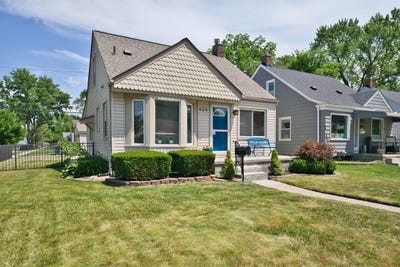 /international/us/424-n-campbell-road-royal-oak-mi-110100329513/