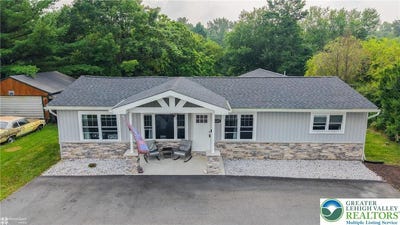 /international/us/3695-mountain-view-drive-lehigh-twp-pa-110101393540/