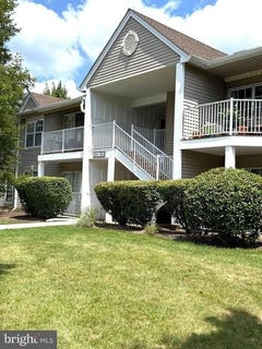 /international/us/88-lindsey-court-franklin-park-nj-110097520551/
