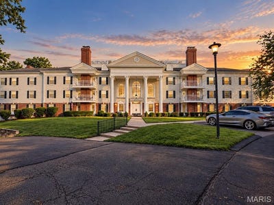/international/us/2323-manor-grove-drive-chesterfield-mn-110120421094/