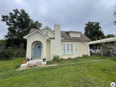 /international/us/348-broadway-maud-tx-110101434264/