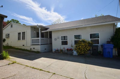 /international/us/674-kirby-way-angels-camp-ca-110098918048/